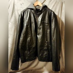 Vintage Levi's Mens faux leather jacket w/hood